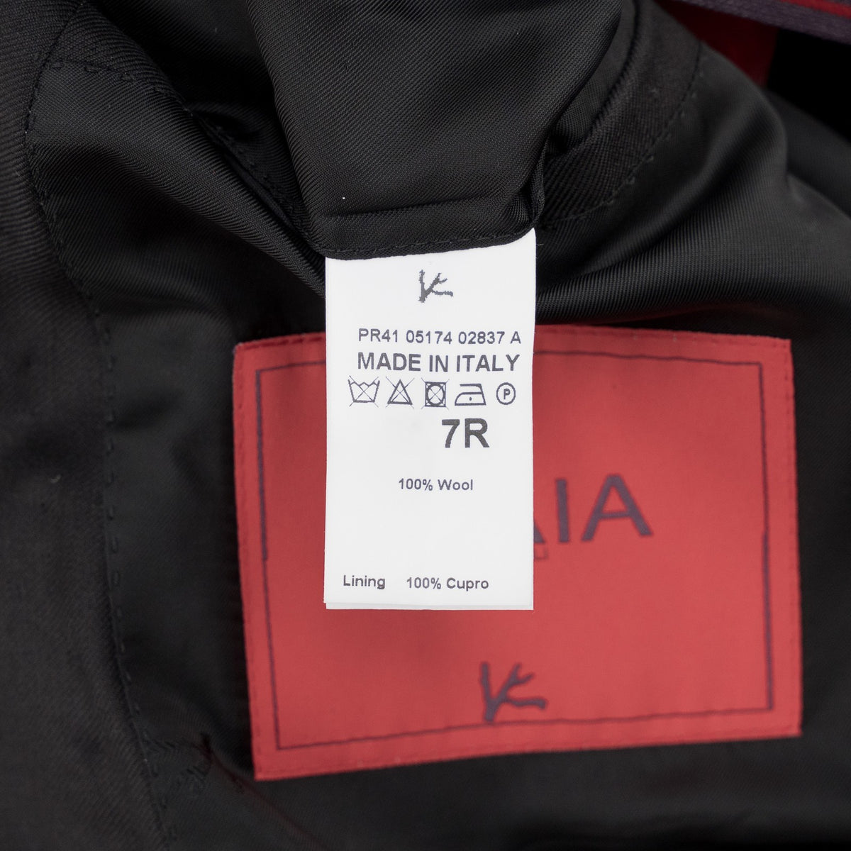$7120 ISAIA "Gregorio" Black Suit Hand-Sewn Wool Aquaspider Water Repellent