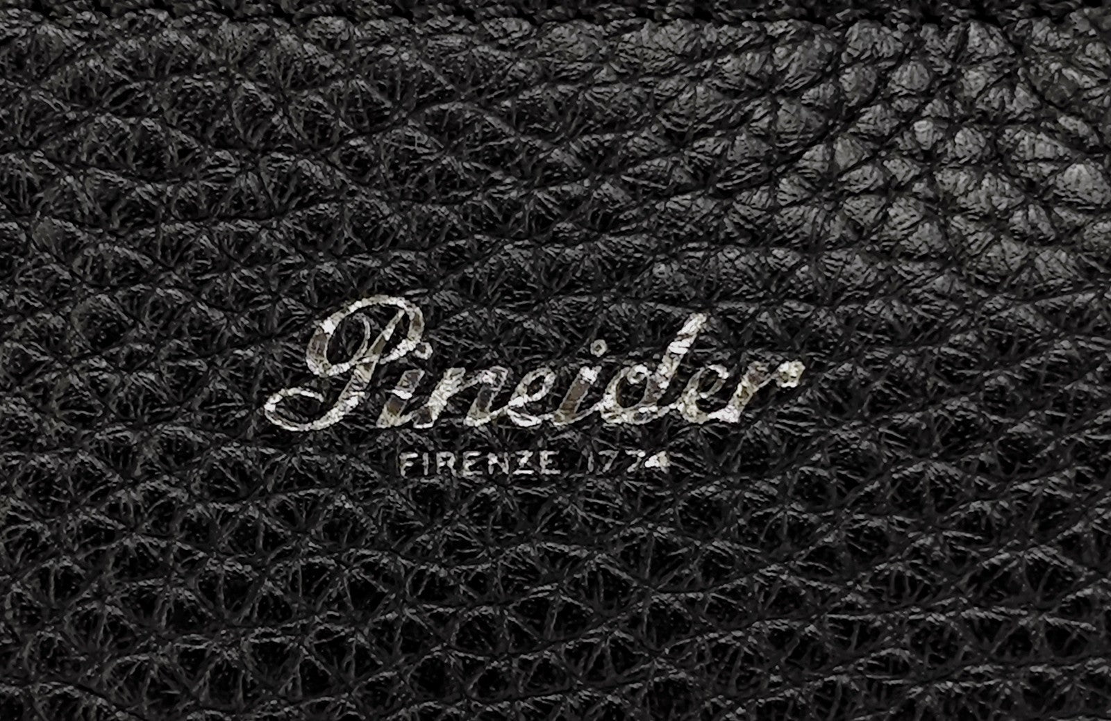 1950$ PINEIDER FIRENZE "Bottolato" Grain Calf Shoulder Travel Duffle Bag Black