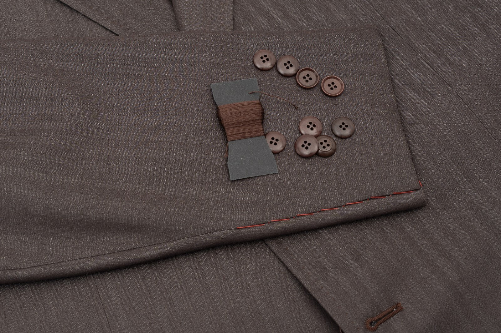 $5800 ISAIA NAPOLI Solaro Dark Brown Hand-Sewn Suit Wool 44 US / 54 EU 8R