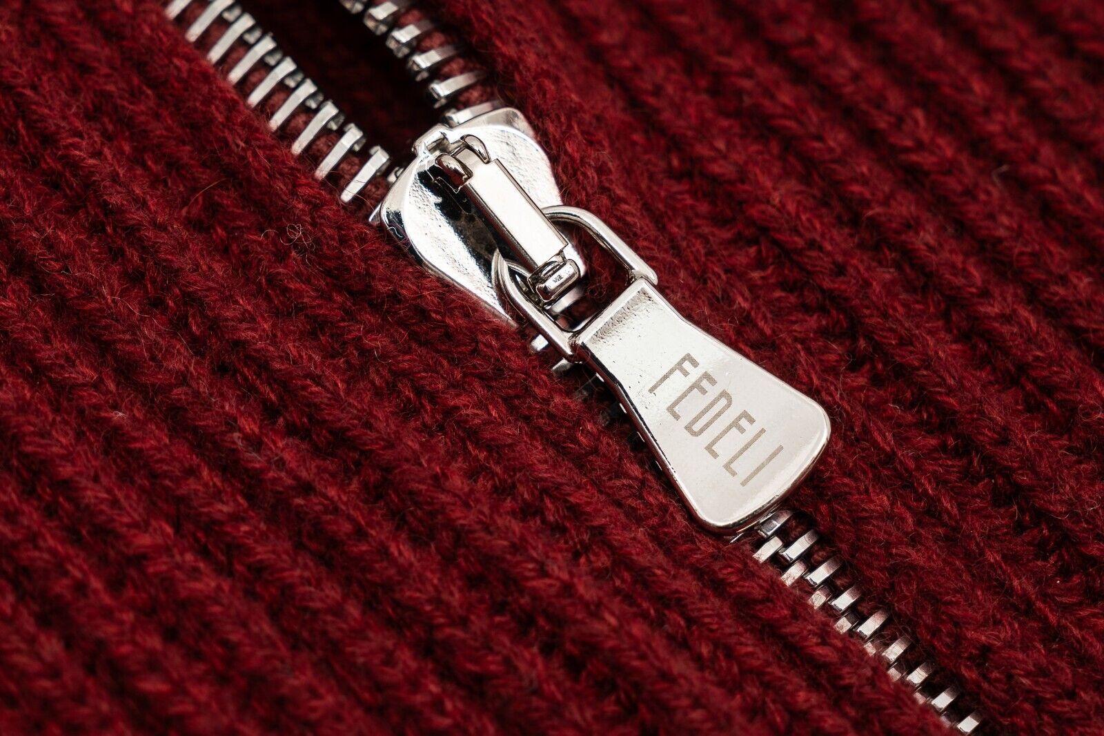 $2500 FEDELI "Sand" Wine Barolo Cardigan Jacket Zip 100% Cashmere 46 US / 56 EU