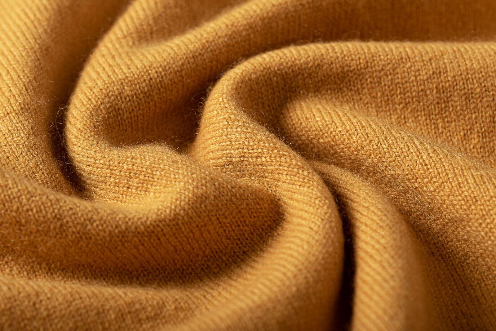 Italian Luxury Knitwear GRAN SASSO Sweater Mustard Pure Scottish Cashmere