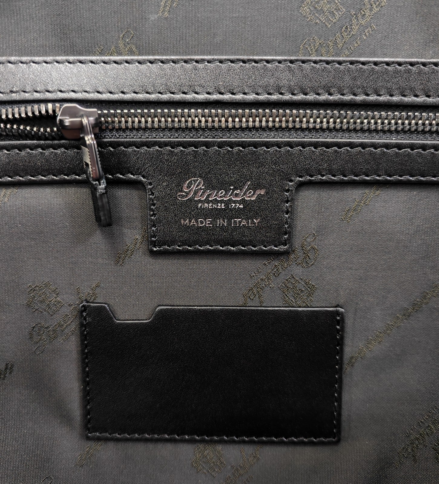 1550$ PINEIDER FIRENZE Embossed Empress Calf Large Duffle Bag Travel Black