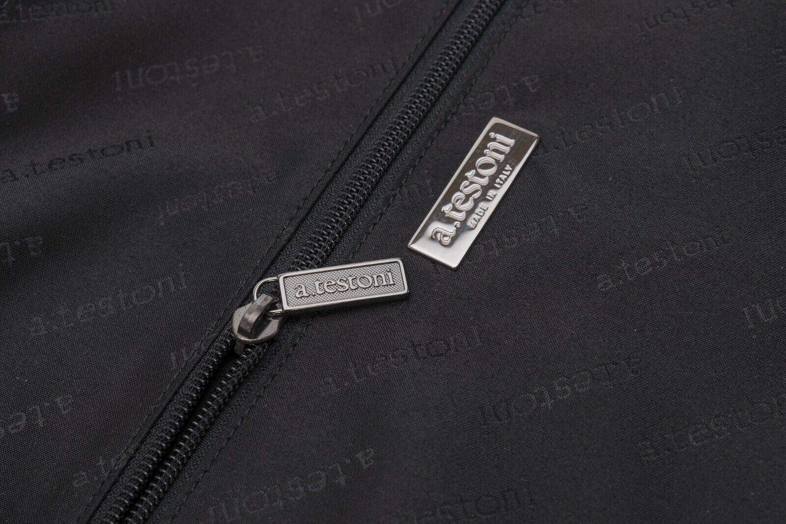 $650 Testoni Bologna Briefcase Bag Fabric + Karibu Calf Black + Shoulder Strap