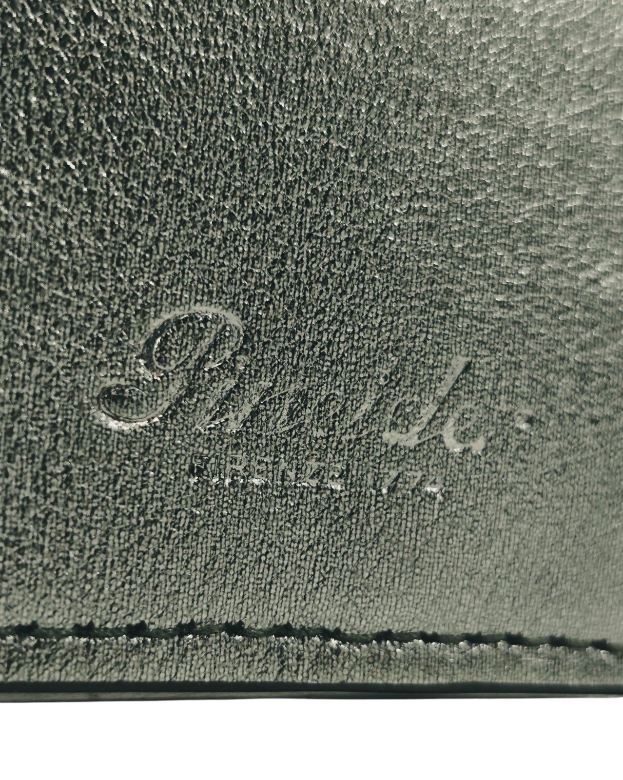220$ PINEIDER FIRENZE 1774 "Metro Smooth" Passport Holder Calf Laminated Silver