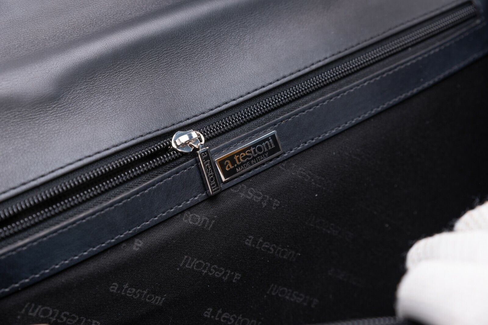 $1390 Testoni Bologna Briefcase PC Case Luxury Black TAMPONATO Calf