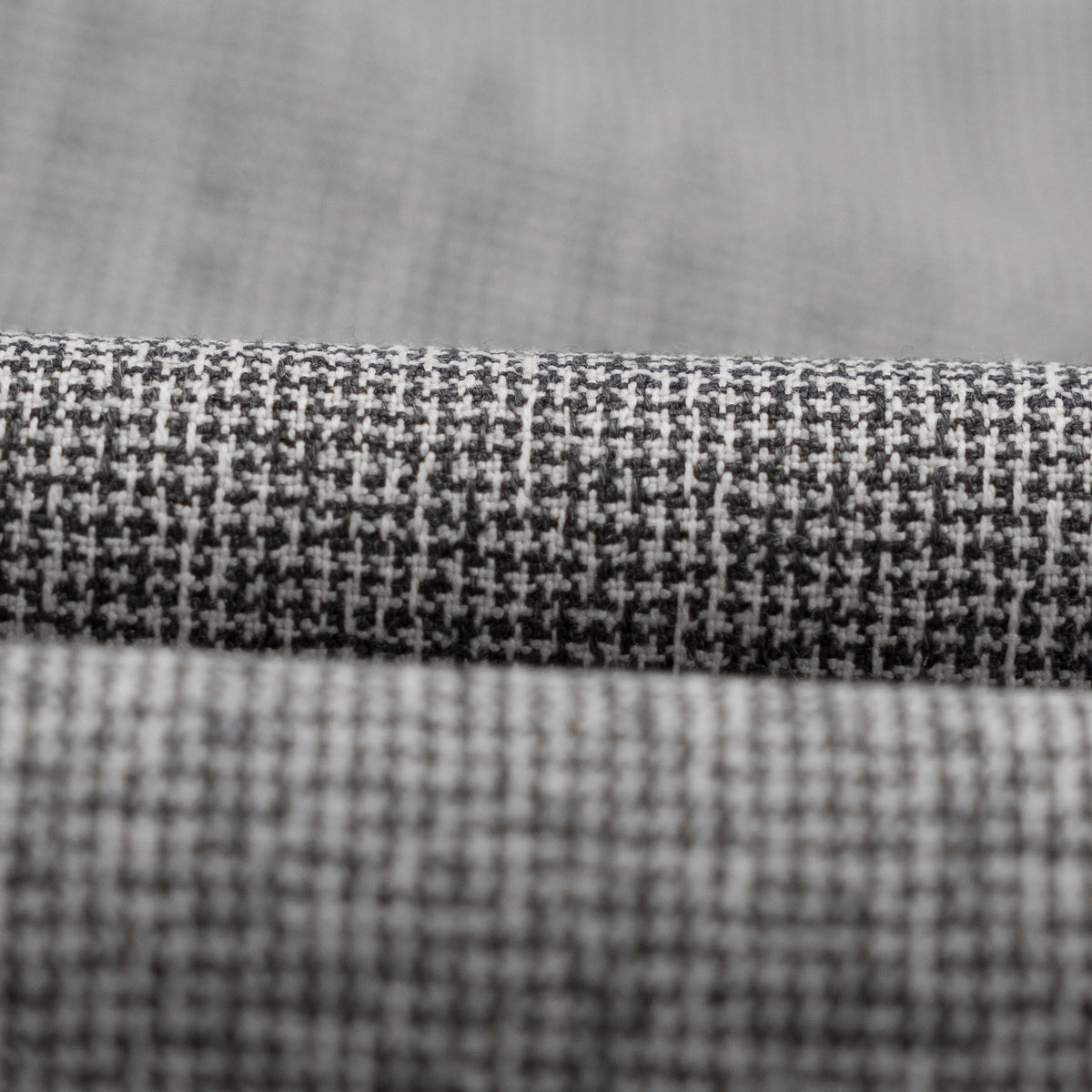 $6600 ISAIA NAPOLI "Capri" Gray Suit Fine Wool Micro Houndstooth 40 US 50 EU 8R