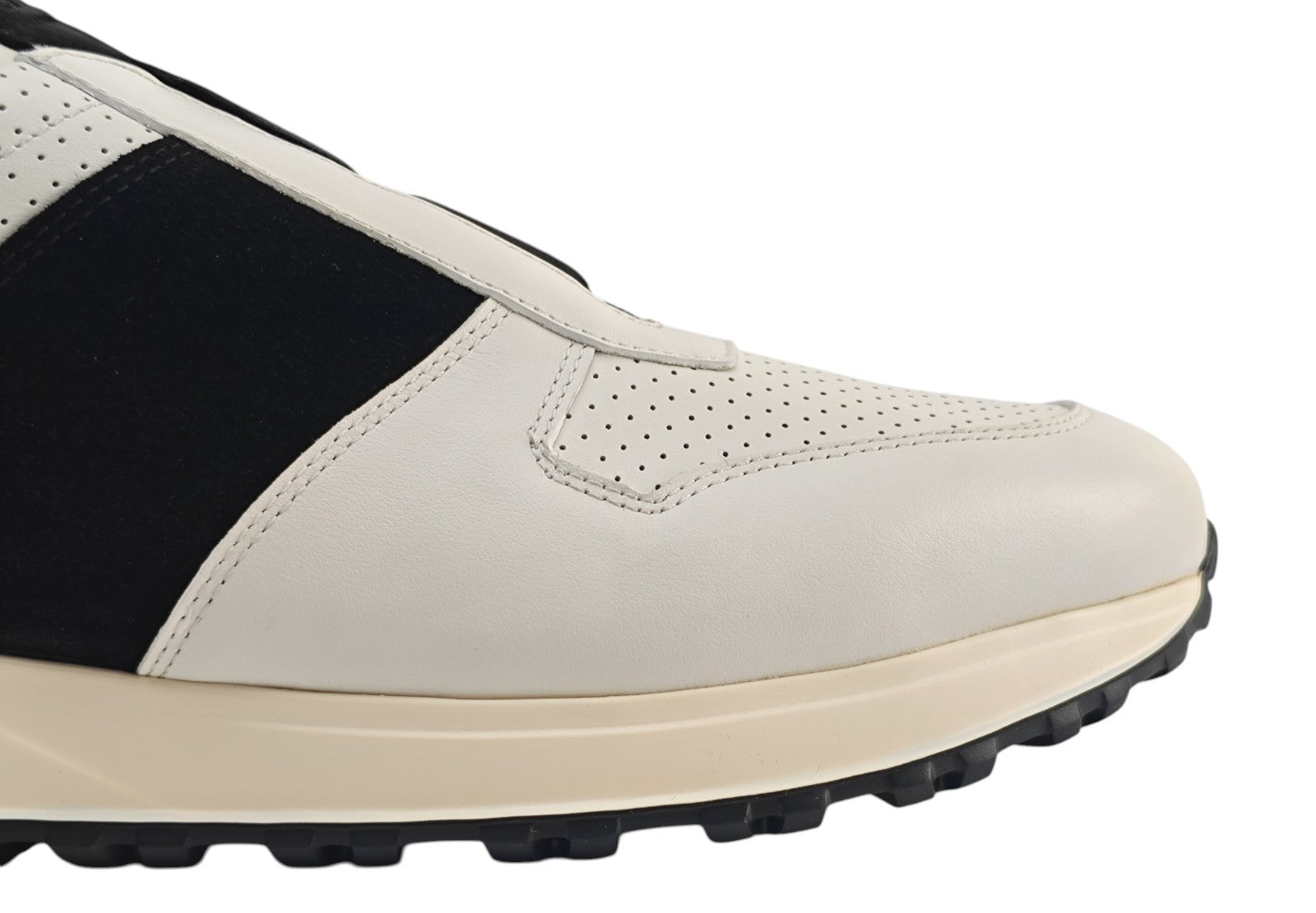 $900 TESTONI "Cuneo" White / Black Sneaker Shoes Perforated Calf & Suede