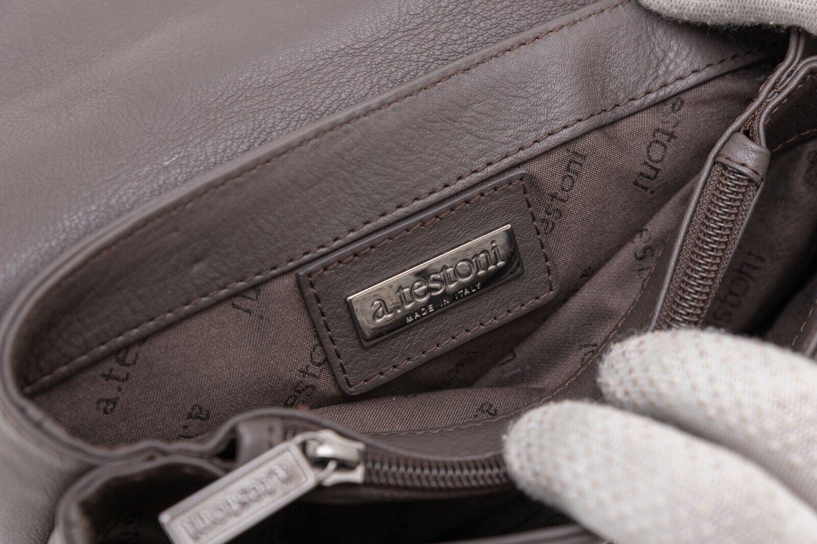 $390 Testoni Bologna Brown Easy Calf Hand Clutch Bag Padlock with Keys
