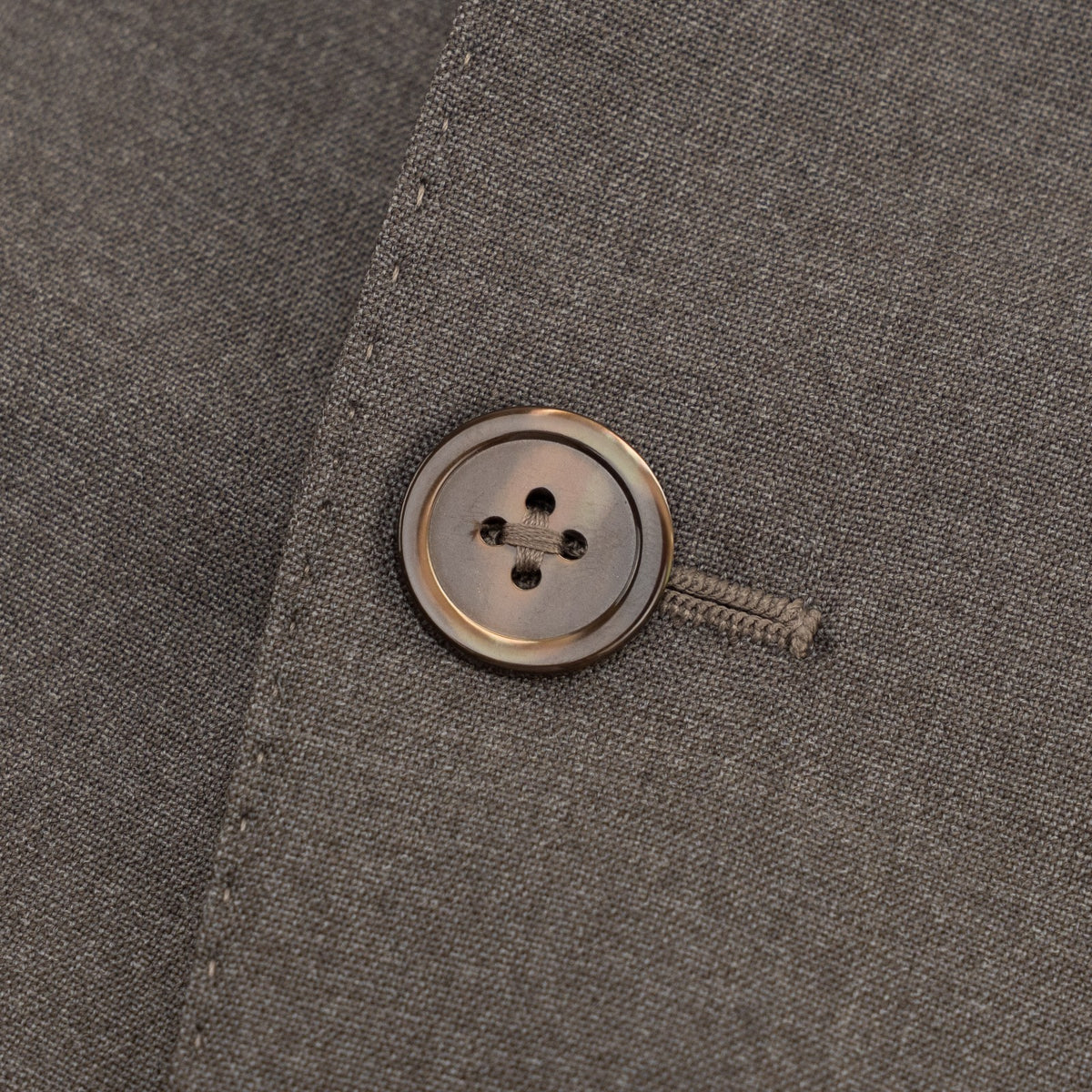$6900 ISAIA "Marechiaro" Dark Beige Suit Wool Comfort Project 48 US / 58 EU 7R