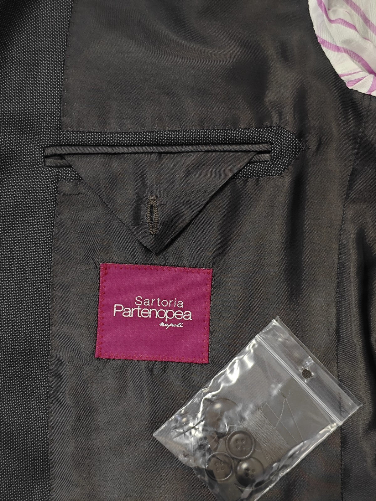$2500 SARTORIA PARTENOPEA NAPOLI Handmade Gray Suit Wool 140's 38 US / 48 EU 7R