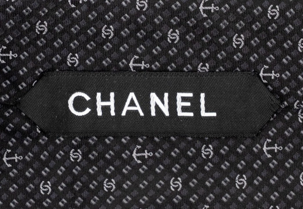 $300 CHANEL PARIS Dark Grey Geometric Jacquard Tie 100% Silk - Made in Italy