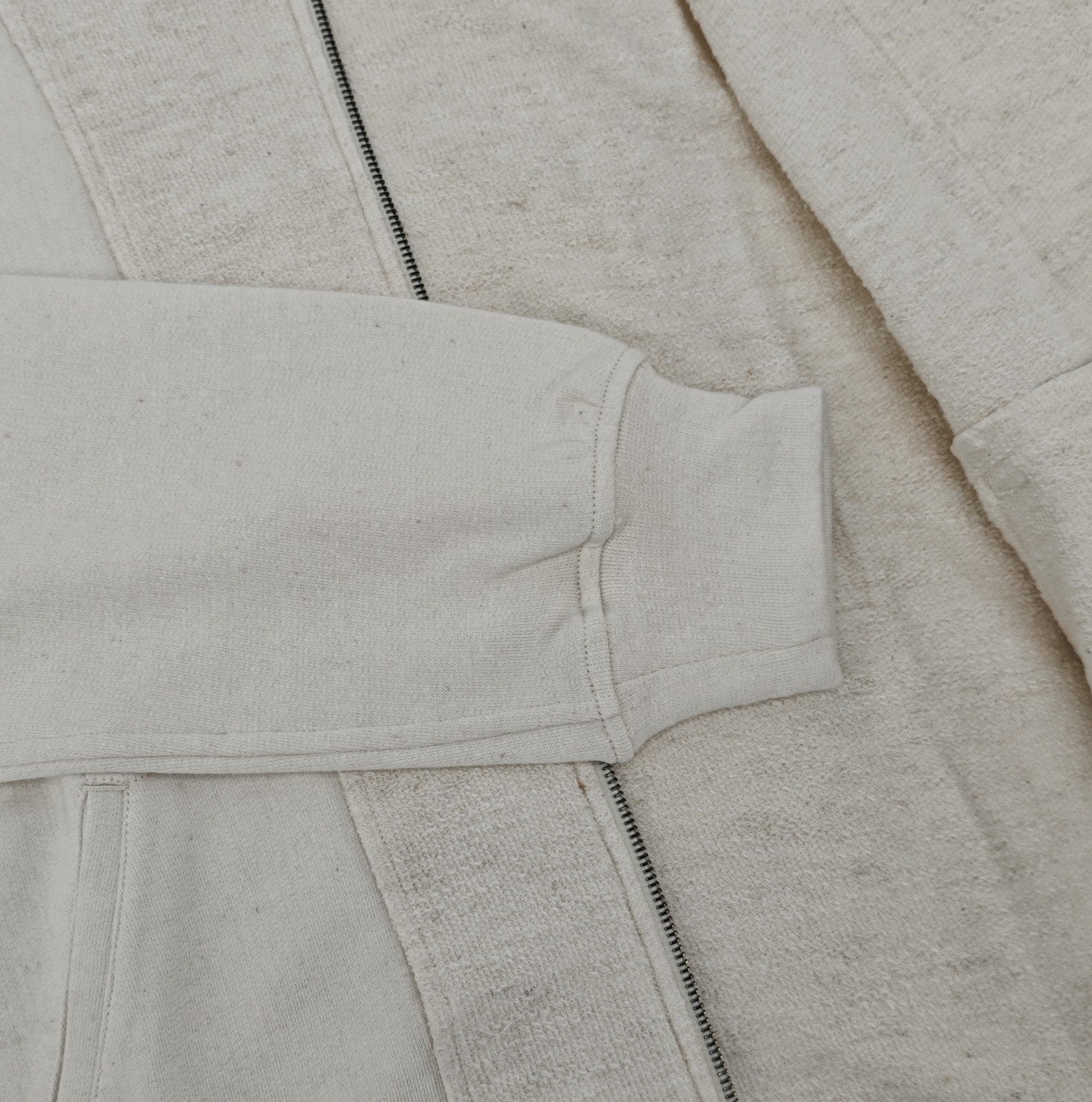 $1950 ISAIA Ivory Zip Tracksuit Jogging Short Pant Cotton - Hemp - Linen Size M