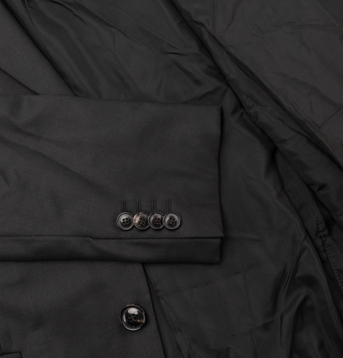 $2750 GIORGIO ARMANI "SOHO" Black Solid Suit Fine Wool 40 US / 50 EU 8R