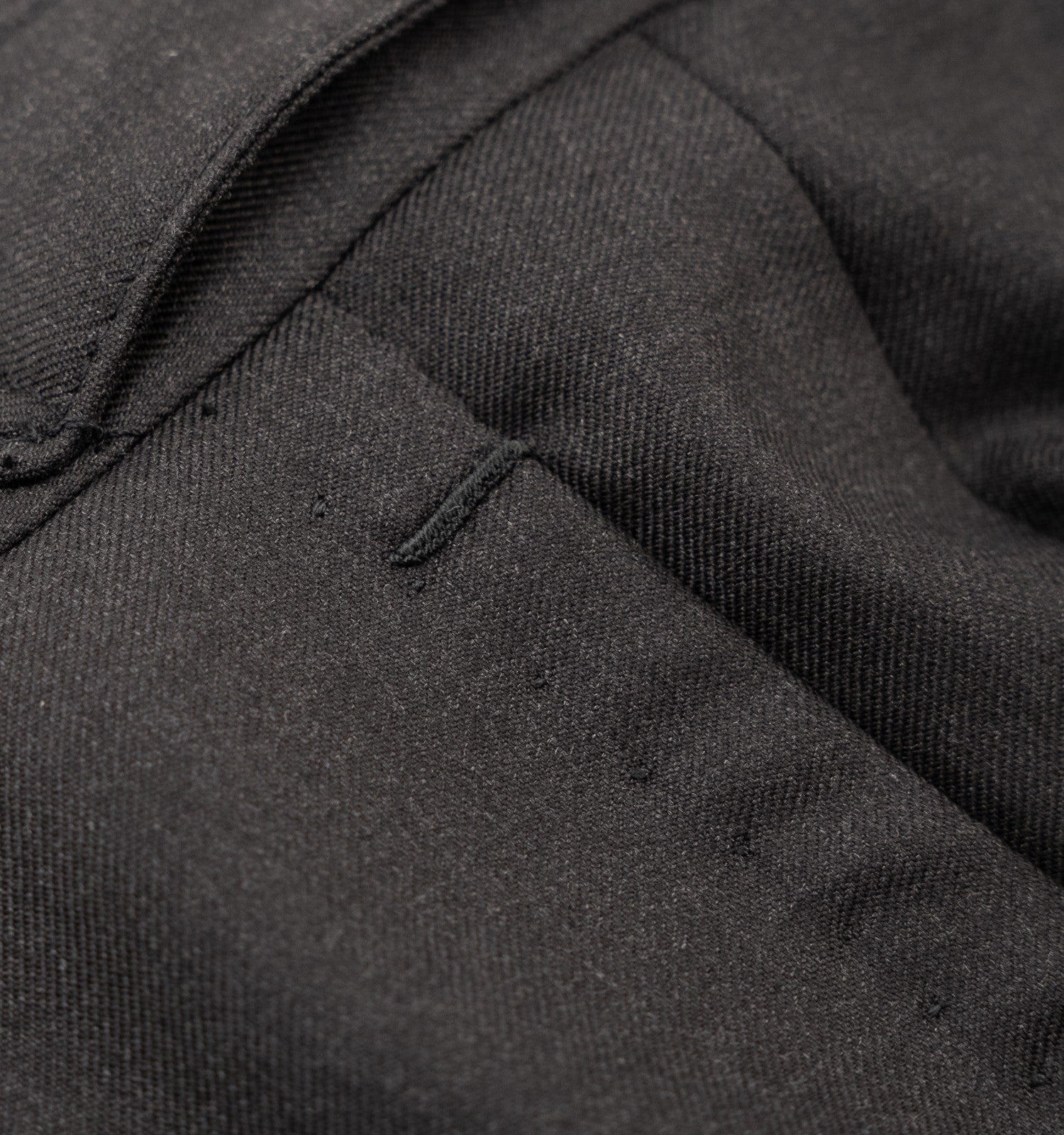 1550$ ISAIA Tapered Dress Pant Fine Wool Dark Gray 34 US / 50 EU R