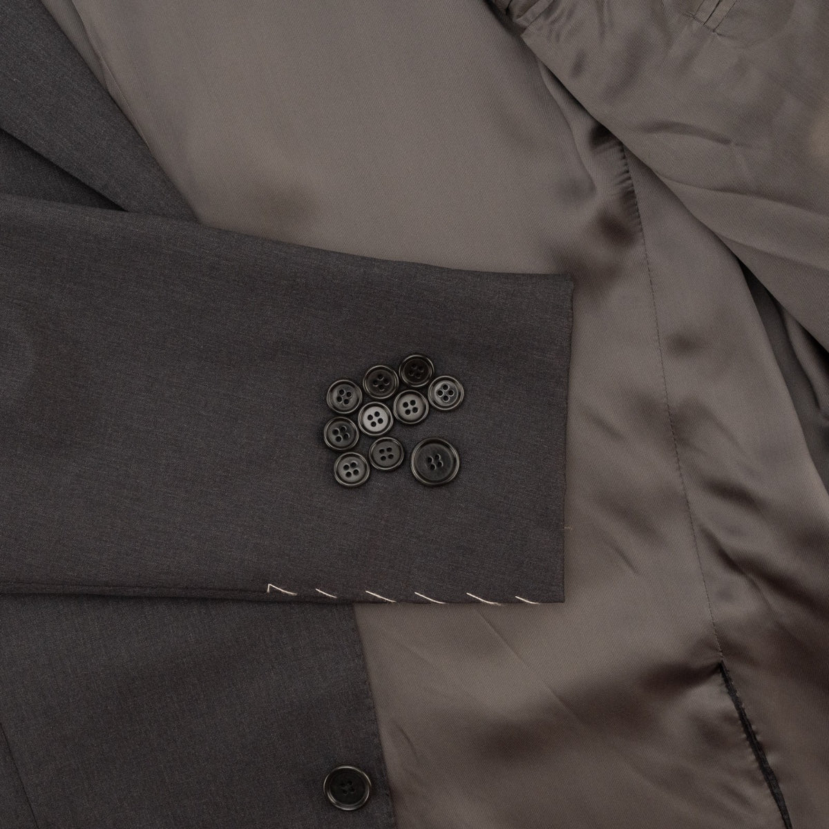 $2400 RAFFAELE CARUSO Dark Gray 3/2 Roll Suit Fine Wool 110's 42 US / 52 EU