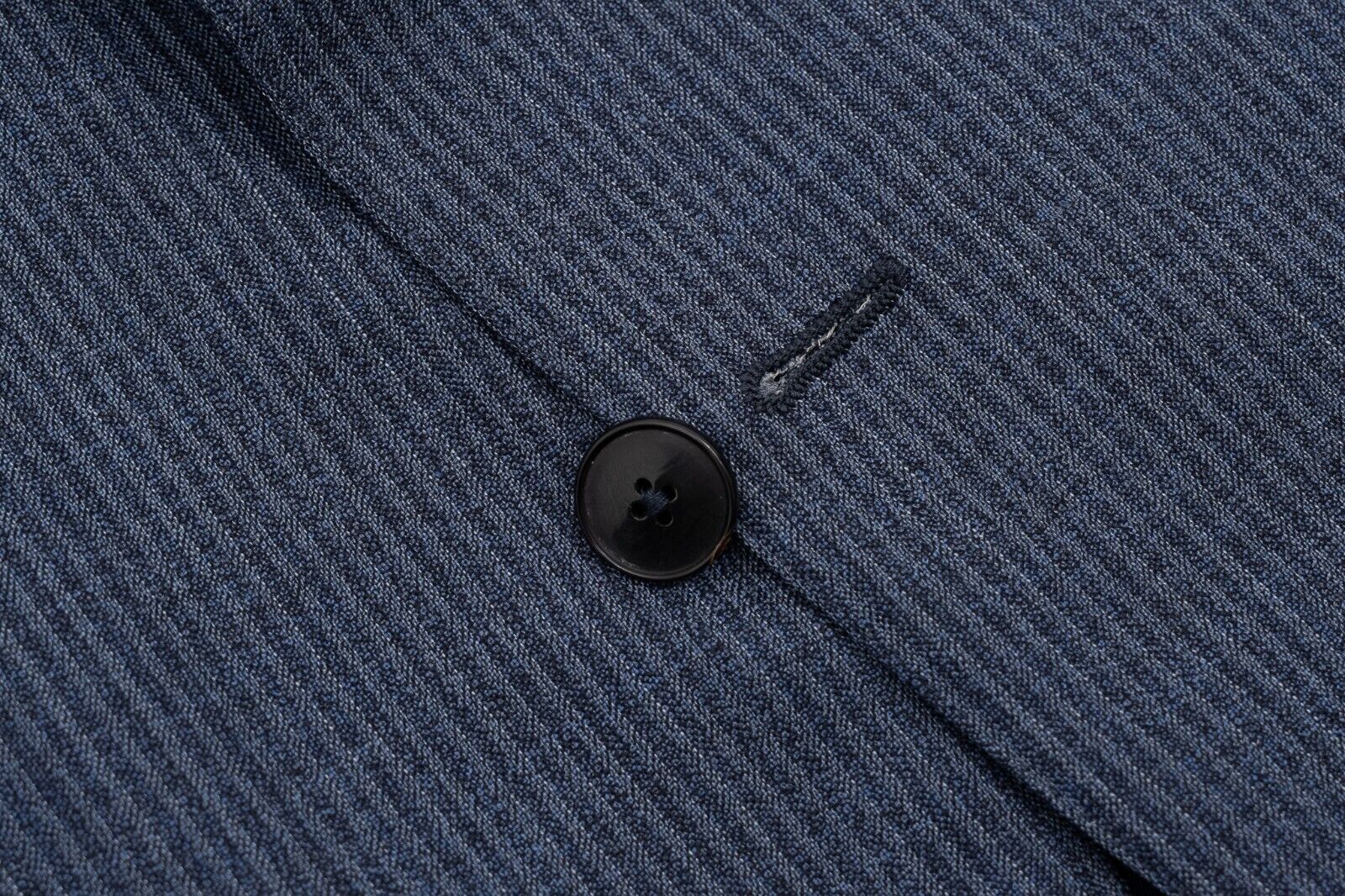 $1900 EIDOS by ISAIA NAPOLI Blue Striped Suit Wool 46 US / 56 EU Drop 7 Regular