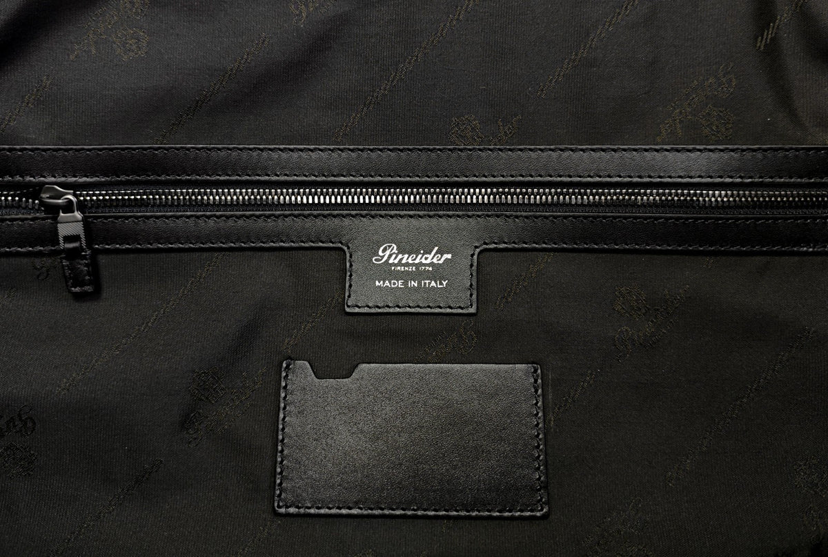 1950$ PINEIDER FIRENZE "Bottolato" Grain Calf Shoulder Travel Duffle Bag Black
