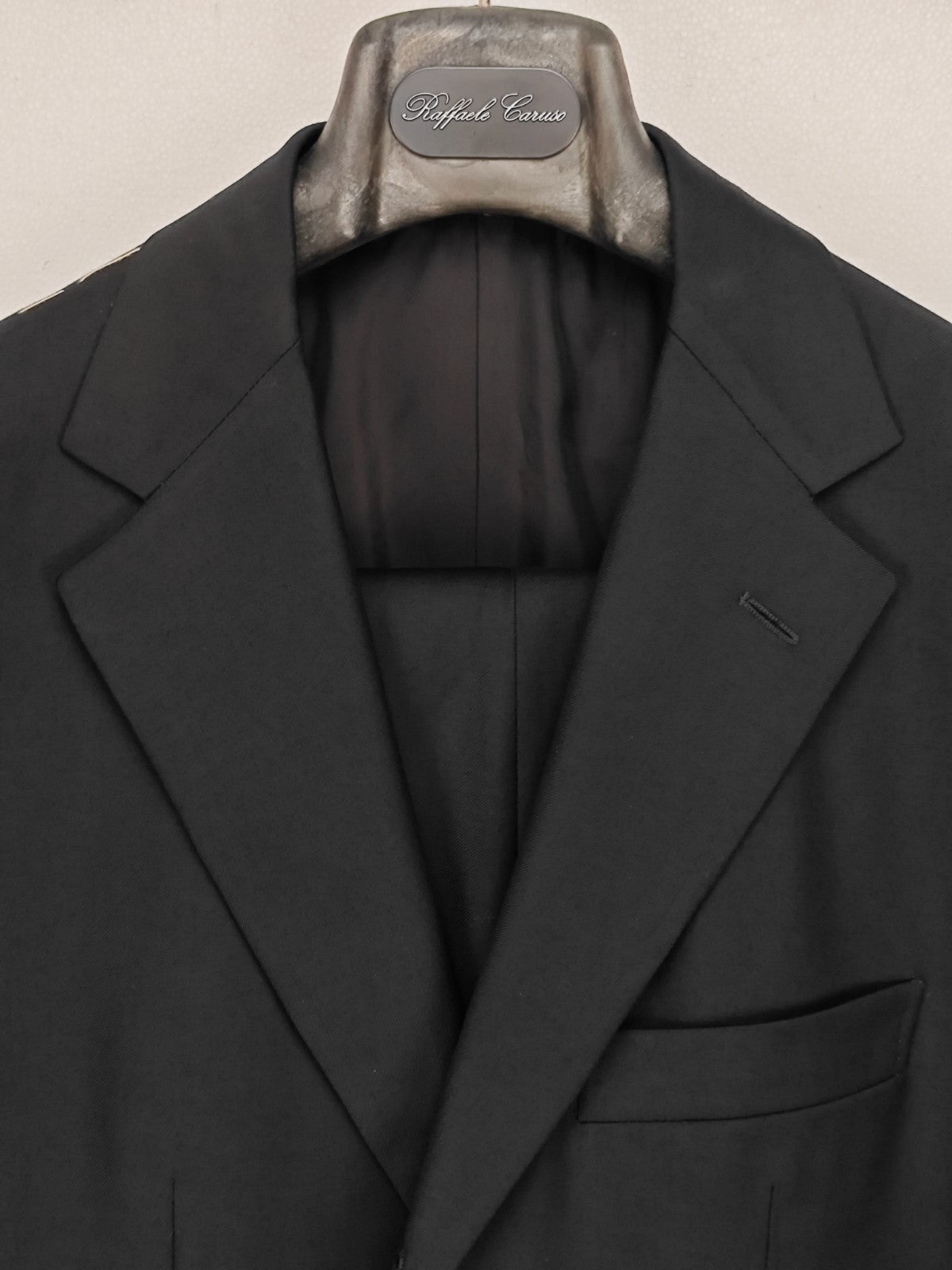 $2200 RAFFAELE CARUSO Black Solid Suit LORO PIANA Wool Super 130's