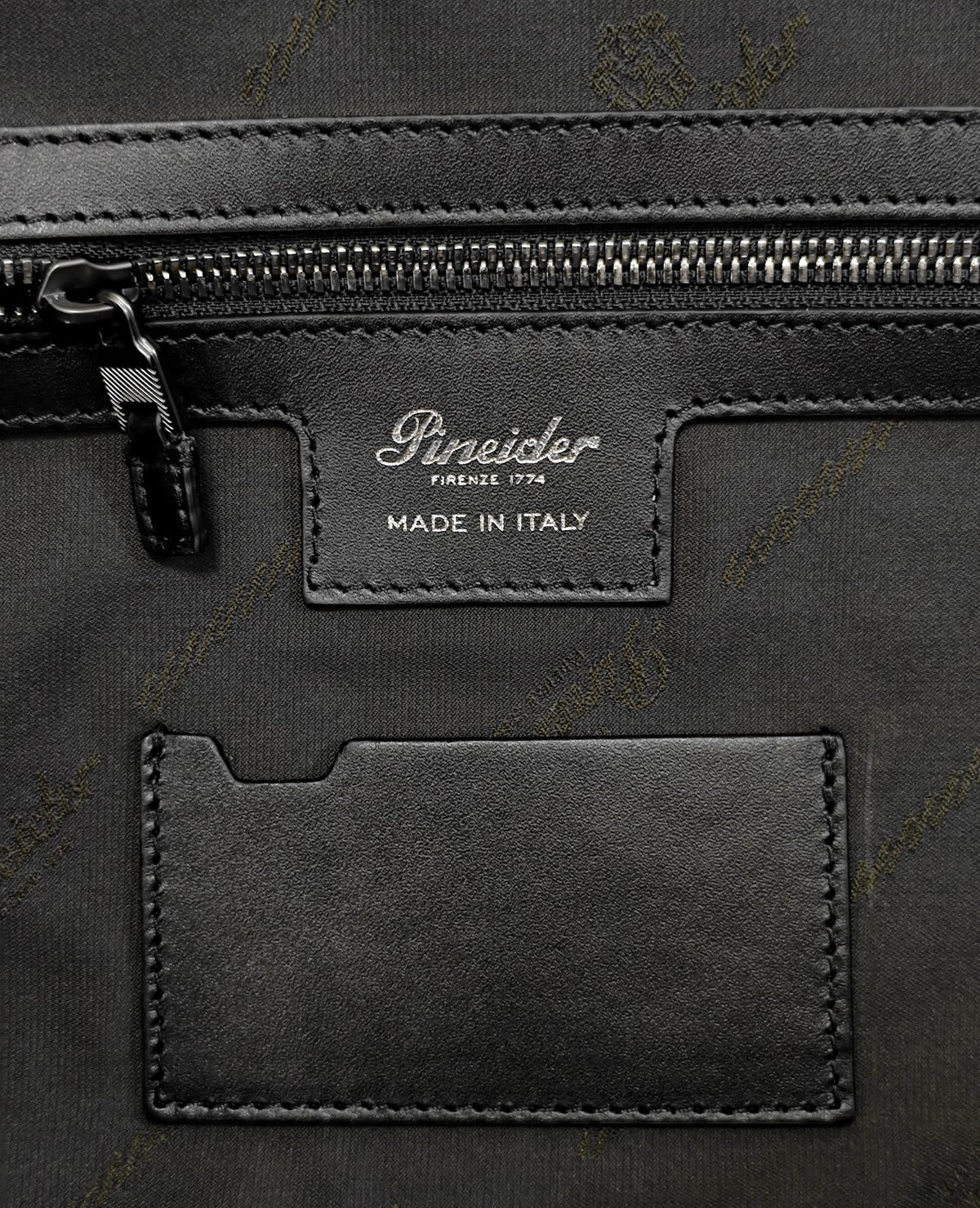 1950$ PINEIDER FIRENZE "Bottolato" Grain Calf Shoulder Travel Duffle Bag Black