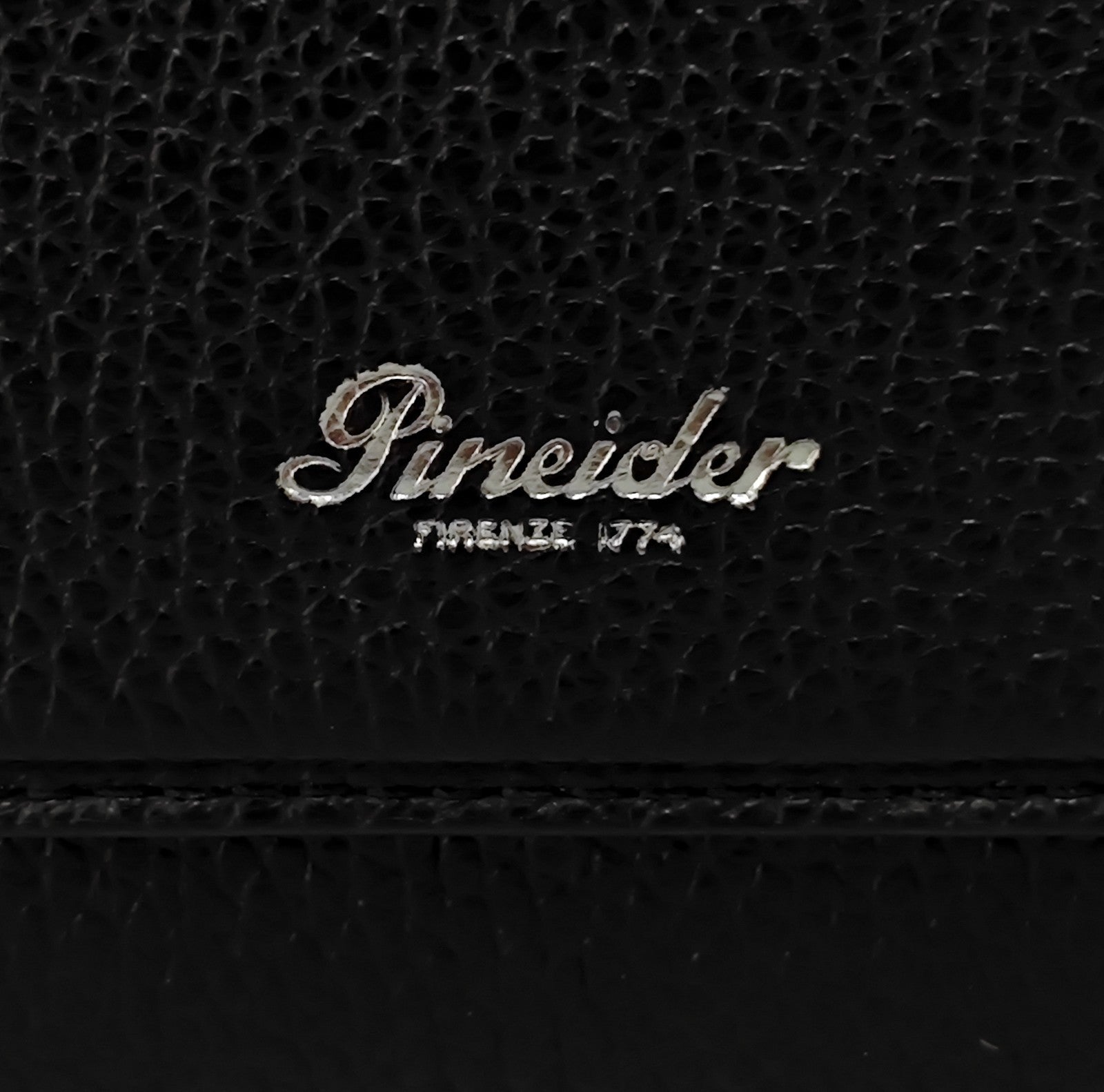 1050$ PINEIDER FIRENZE 1774 "Bottolato" Black Grain Calf Work Messenger Bag