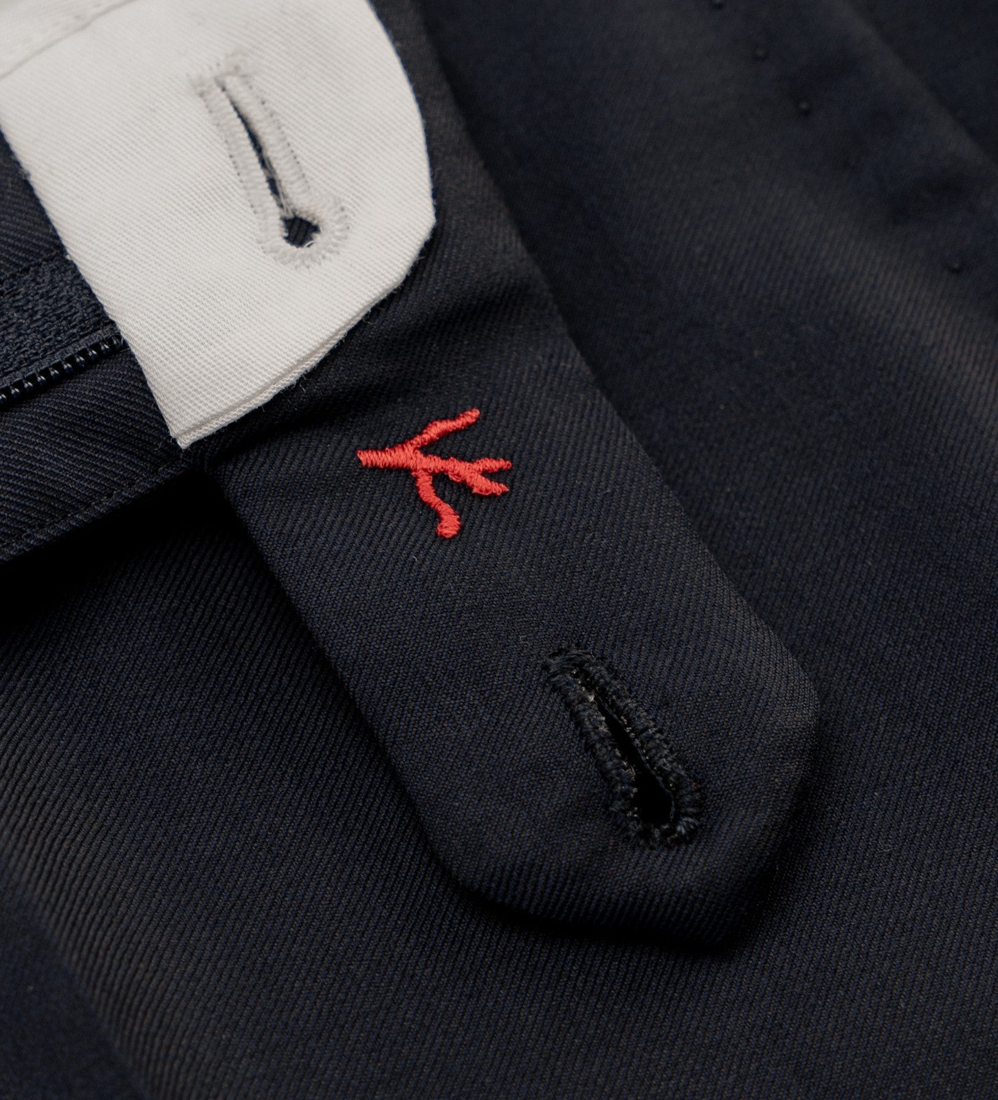 1550$ ISAIA Hand-Sewn Tapered Dress Pant Fine Wool Blue Navy 30 US / 46 EU 7R