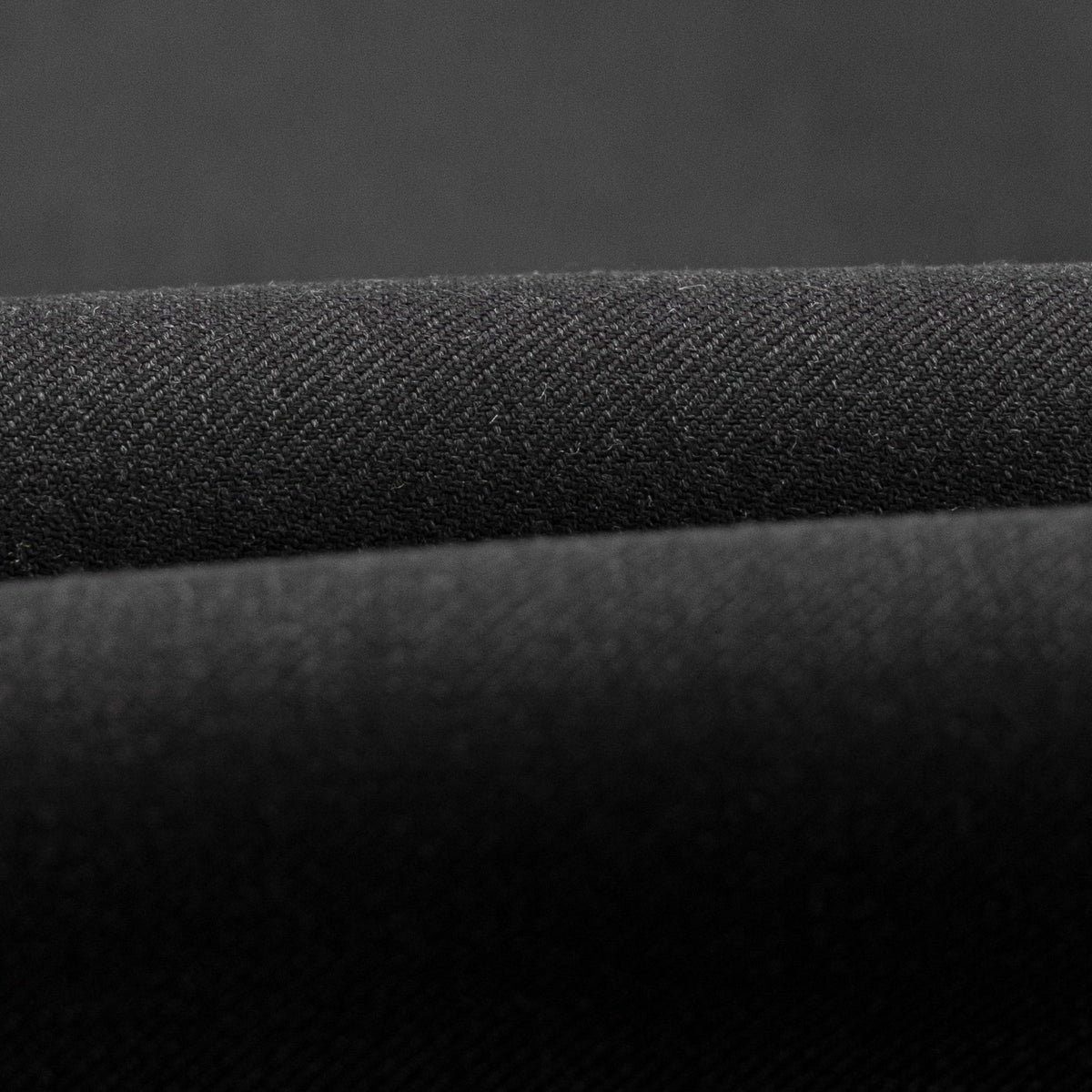 $7120 ISAIA NAPOLI "Gregorio" Dark Gray Suit Hand-Sewn Fine Wool Aquaspider