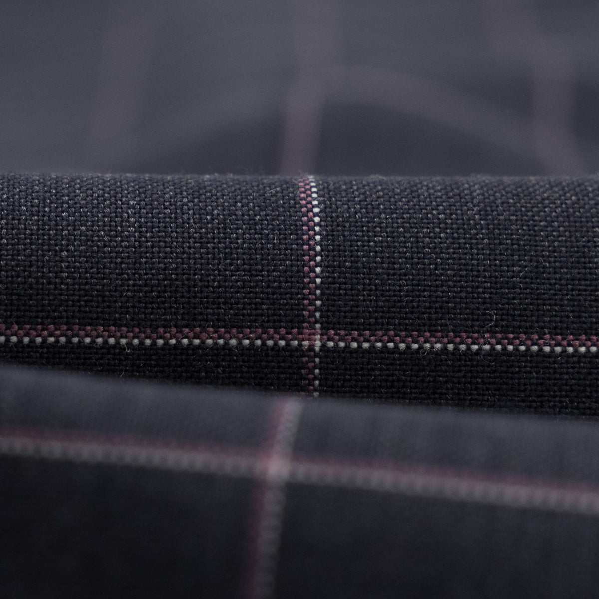 $6600 ISAIA "Capri" Suit Dark Blue - Pink Wool Windowpane 44 US / 54 EU 8R