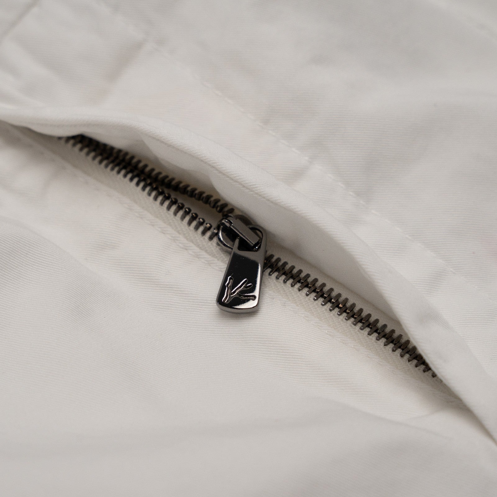 850$ ISAIA White Drawstring Short Pant Cotton Comfort Project 30 US / 46 EU