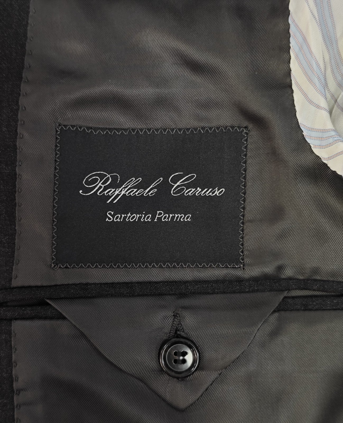 $1800 RAFFAELE CARUSO Dark Gray Hand-Sewn Suit Fine Wool 100's 44 US / 54 EU  8R