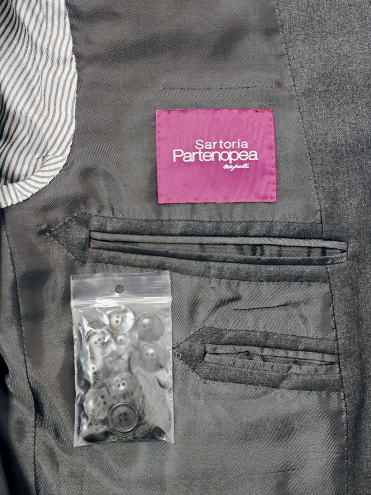 $2700 SARTORIA PARTENOPEA NAPOLI Gray Handmade Suit Wool 140's  46 US / 56 EU