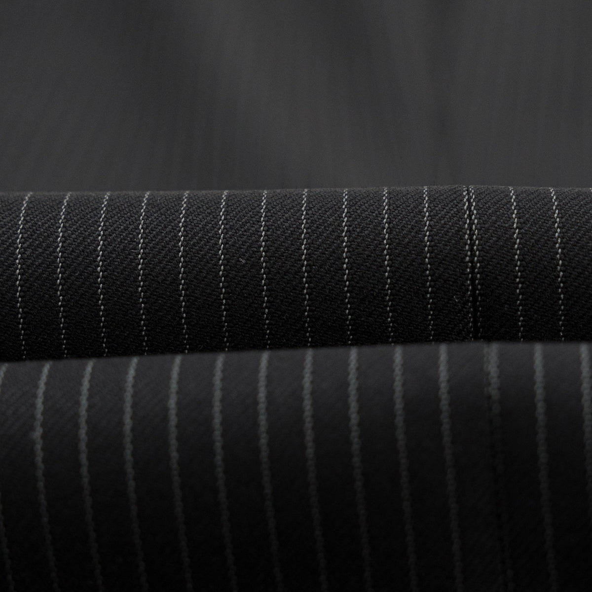 $6600 ISAIA NAPOLI "Marechiaro" Black Suit Fine Wool 4 Season 46 US / 56 EU 8R