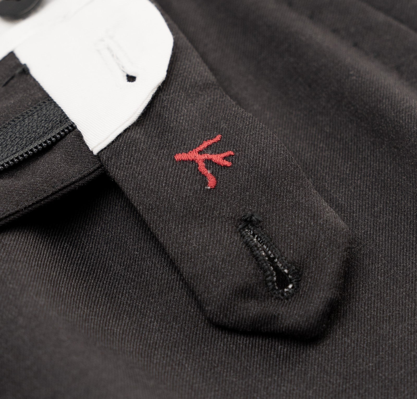 1550$ ISAIA Tapered Dress Pant Fine Wool Dark Gray 34 US / 50 EU R