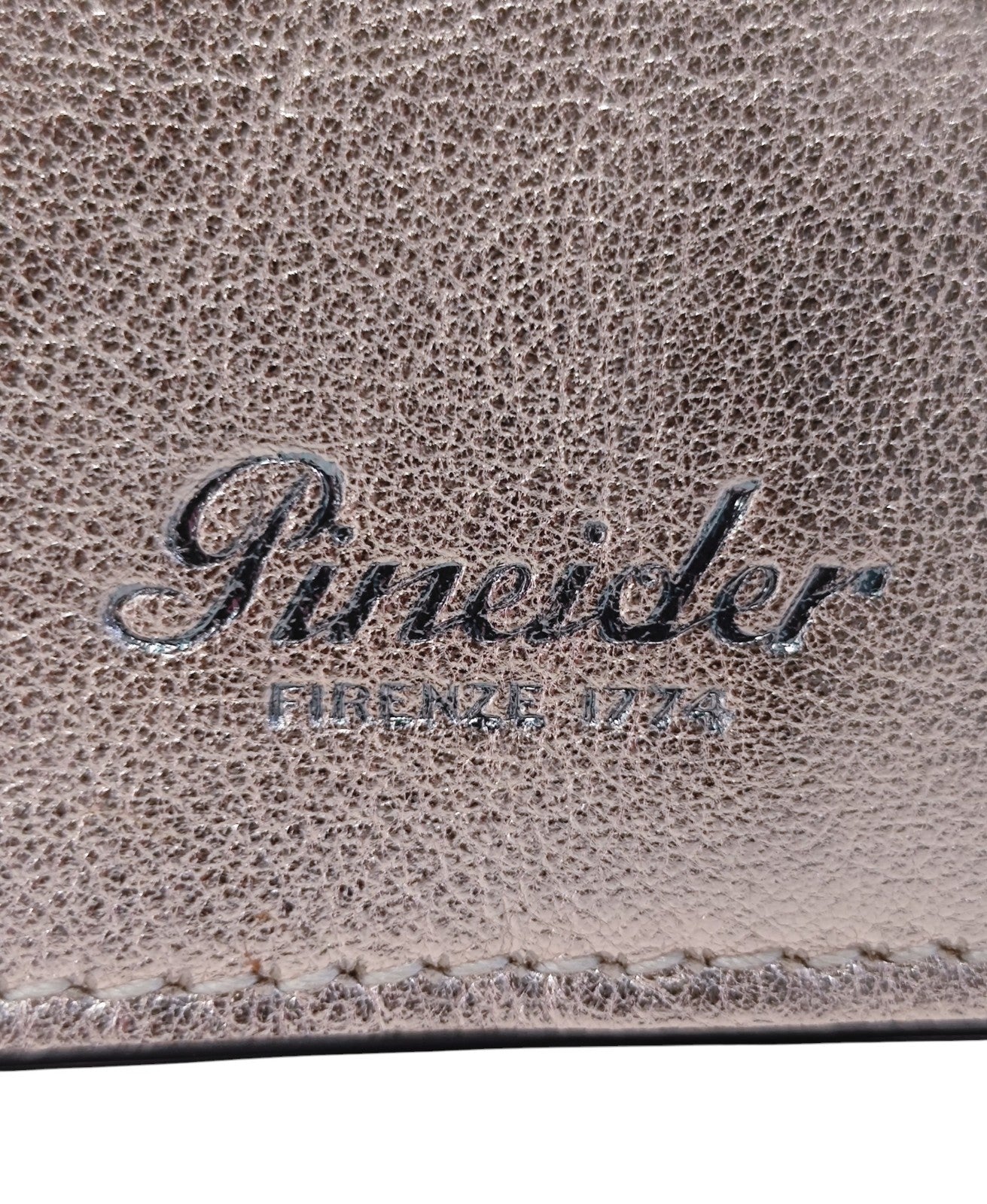 220$ PINEIDER FIRENZE 1774 "Metro Smooth" Passport Holder Calf Laminated Rose