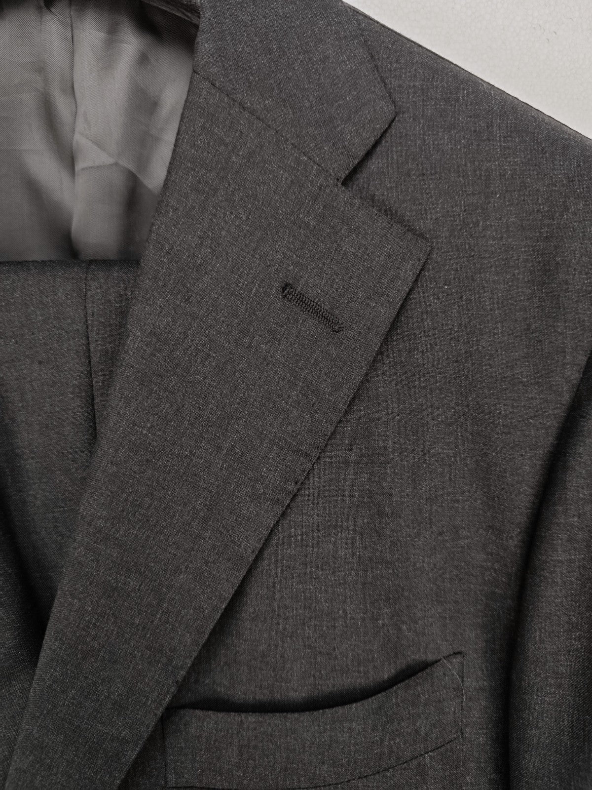 $1800 RAFFAELE CARUSO Dark Gray Hand-Sewn Suit Fine Wool 100's 44 US / 54 EU  8R