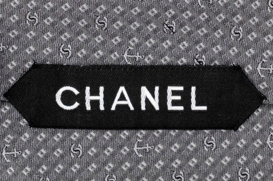 $300 CHANEL PARIS Light Grey Jacquard Tie 100% Silk - Made in Italy
