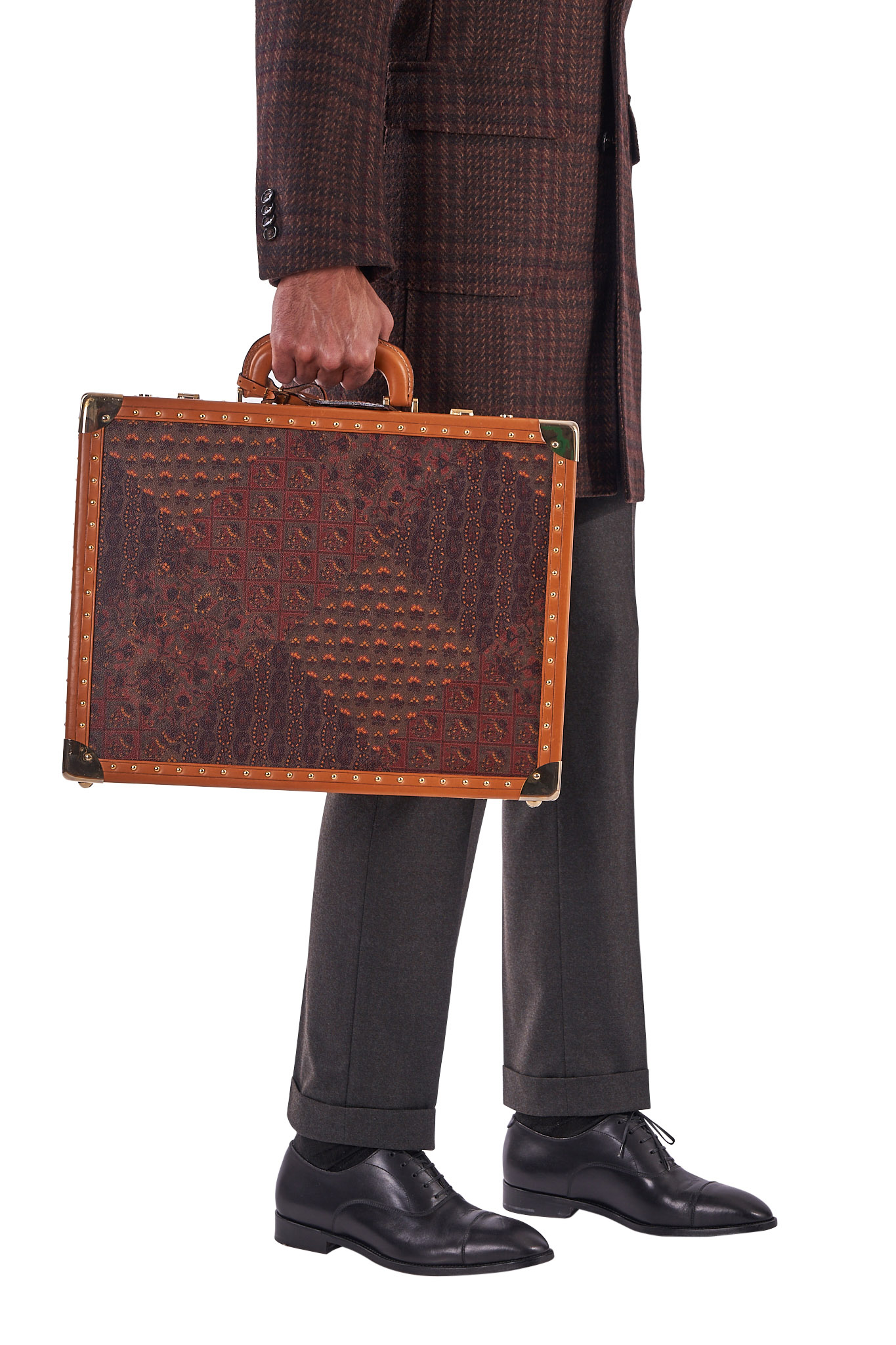 Goyard Rare Rolling Suitcase Luggage With Steamer Trunk Details